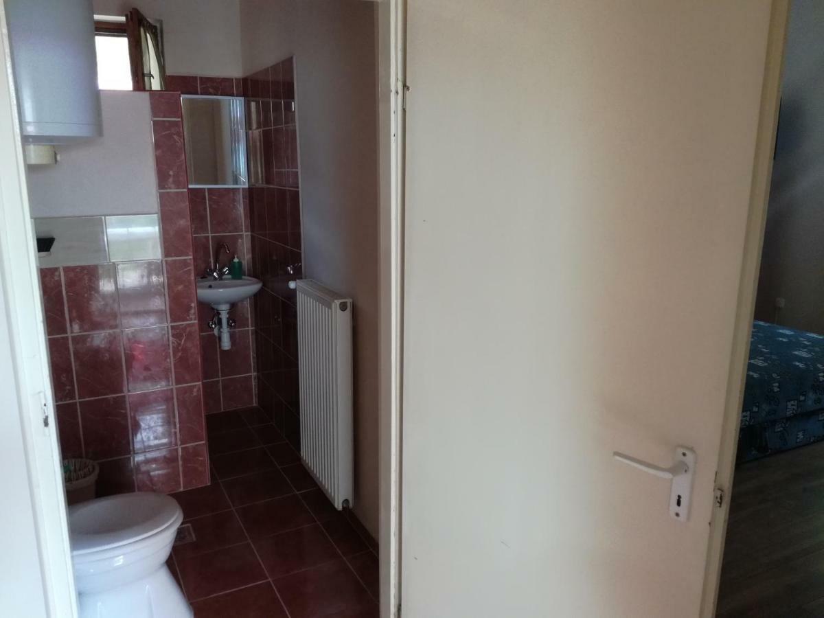 Plajbi Apartment Hajdúszoboszló Buitenkant foto